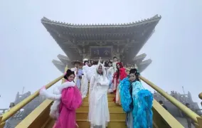 随州大洪山神话旅游节启幕 沉浸式体验打造假日新玩法